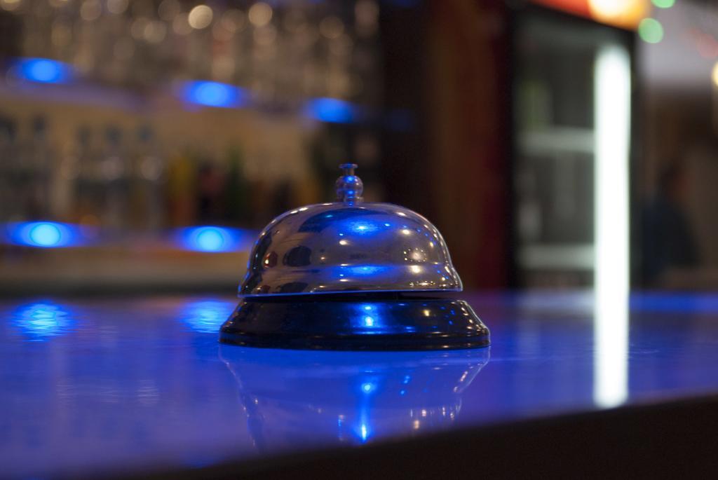Hotel Nad Rzeczka Торунь Экстерьер фото